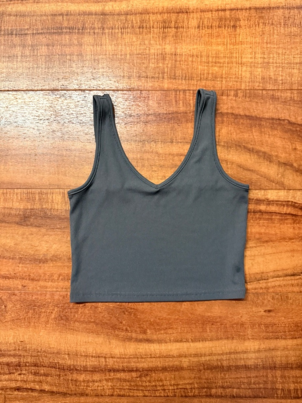 SHEIN Charcoal Gray Ribbed V-Neck Cropped Tank Top